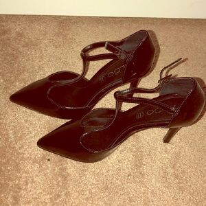 All black Aldo patent leather stillettos